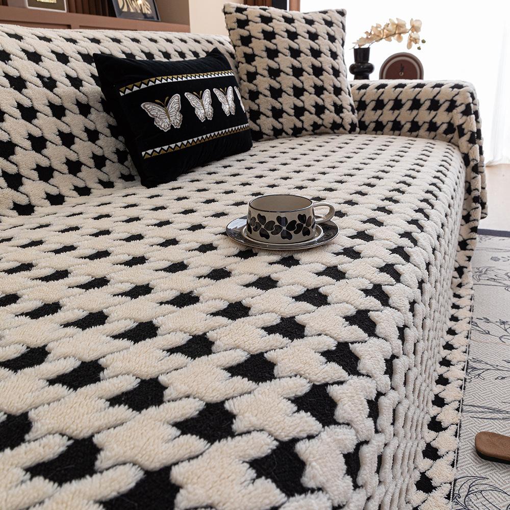 1pc Soft Chenille Sofa Cover Blanket Fit for 1/2/3/4-Seater Couches, Pet-Proof Scratch-Resistant, Plush One-Piece Design