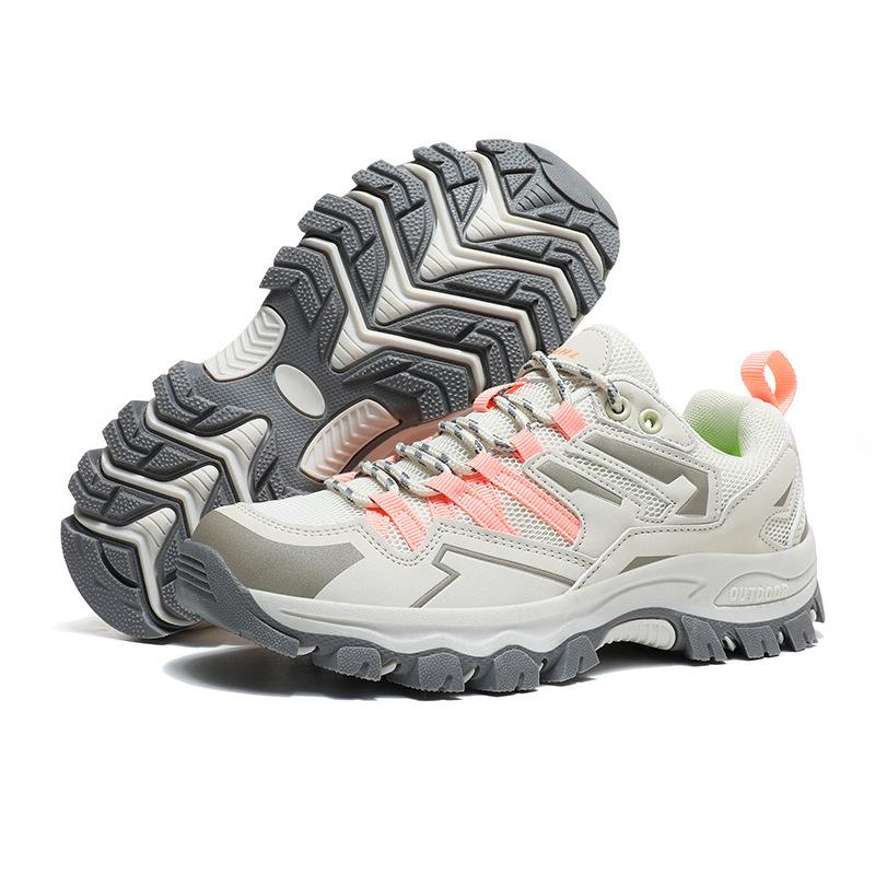 Large size couple hiking shoes mesh breathable camping off-road hiking shoes soft sole professional outdoor sports shoes
