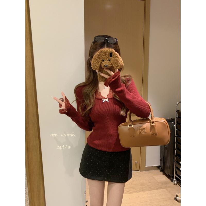 Spring Christmas red lace collar knitted bottoming shirt women's beautiful slim-fitting inner top pure desire wind sweater