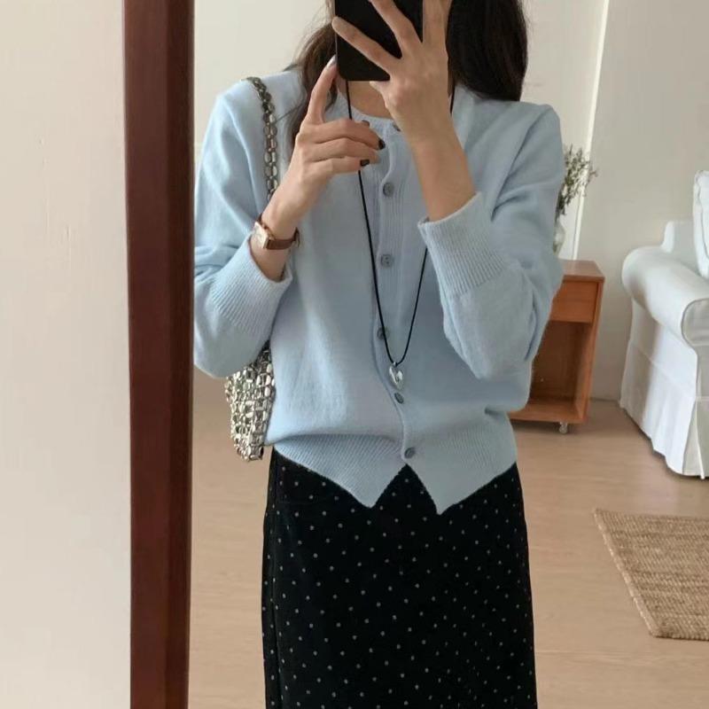 Autumn and Winter New Soft Waxy Gentle Wind Knitted Cardigan Top Women's Solid Color Casual Thin Sweater Jacket