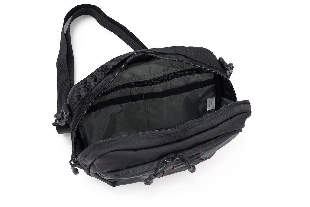LESIT VIPER Shoulder Bag BRA261L68 BLACK [BRIEFING] 3.1L