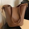 Korean Niche Women's 2026 New Super Popular Crossbody Bucket Bag Fashi Commuting Single-shoulder Underarm Bag