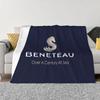 Bateau à voile Beneteau Yacht à voile Couverture jetée Mince cosplay anime Décoratives Pour canapé décoratif Couvertures