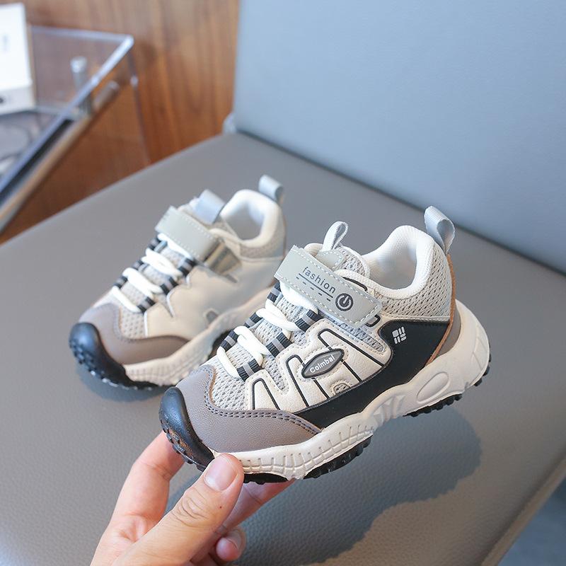 

Обувь для мальчиков 2025 уличная весенне-осенняя детская спортивная обувь дышащая обувь для папы и мальчика средней детской сетчатой обуви нескользящая size 21-25 5 pairs starting