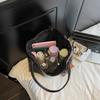 Large-capacity Tote Bag, Fashionable and Retro Shoulder Bag, High-end Casual Commuting Underarm Bag