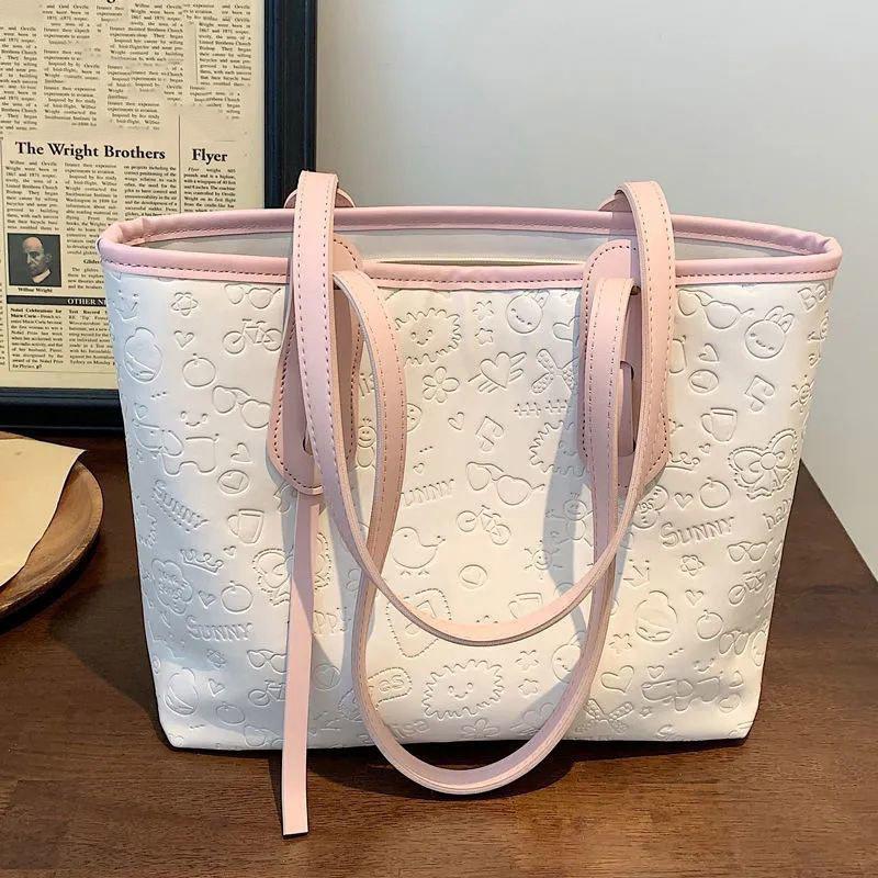 Bag women's large-capacity 2025 new college student class shoulder bag niche tote bag commuter bag