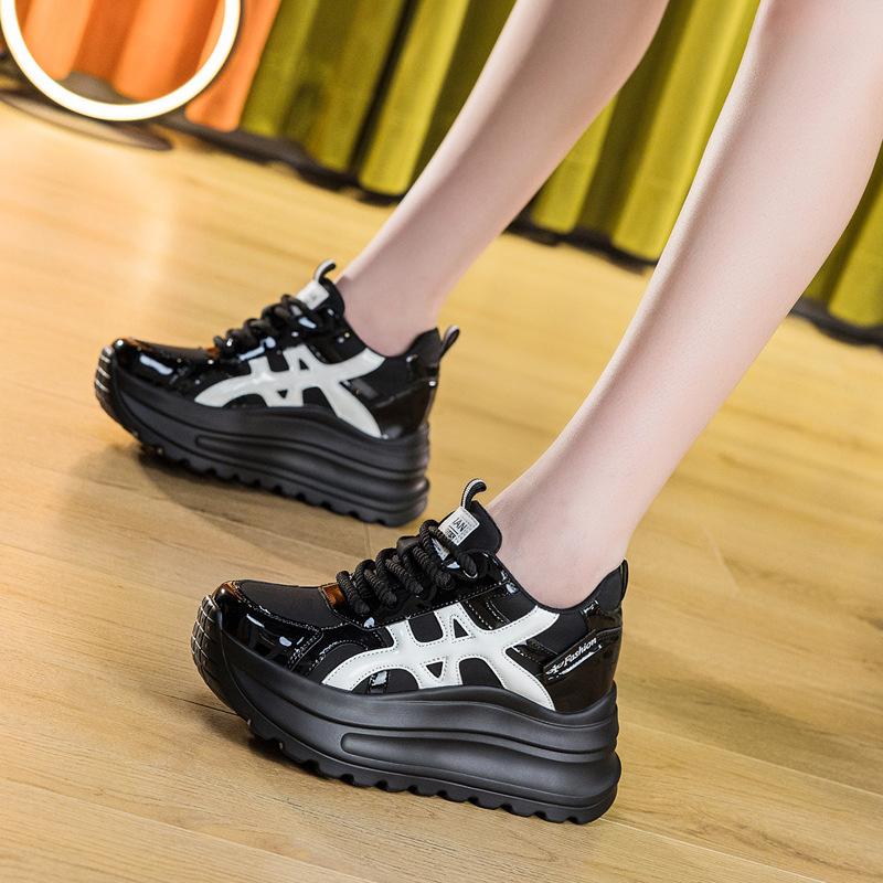 2025 Fashion Chunky Sneakers Women Flat Platform Genuine Leather Shoes Thick Sole 7cm Fashion Brand Ladies Sneakers Black White Shoes