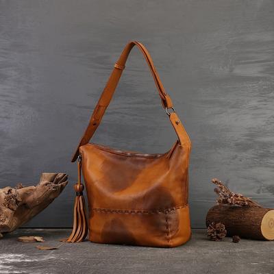 Retro Handmade Women's Bag High Capacity Genuine Leather Solid Color Tote Bag Commuter Shoulder Bag