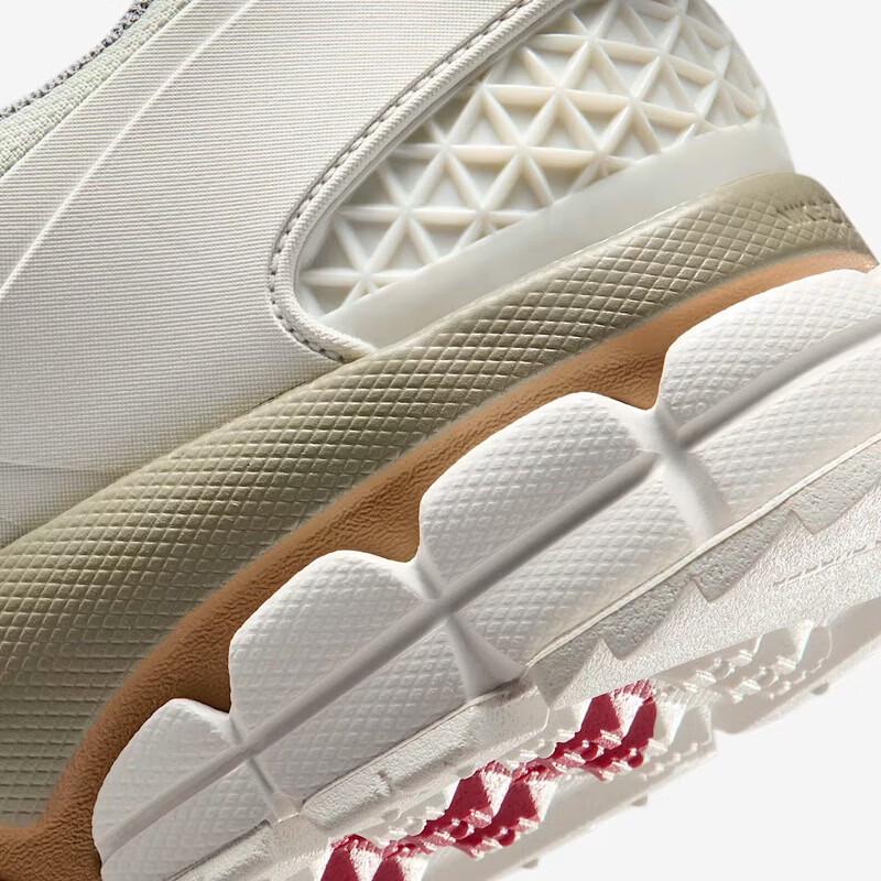 Nike Zapatillas de Hombre Vomero Roam Edición Año Nuevo Lunar