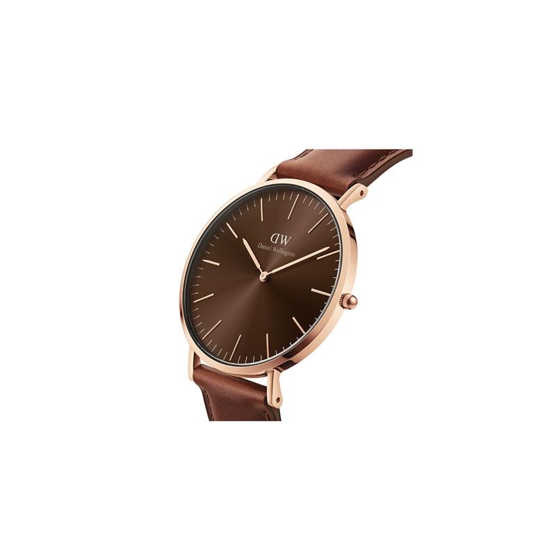 DANIEL WELLINGTON CLASSIC Series Watch Quartz Movement Leather Strap 40mm Black Dial Men's Watch Fashionable, Elegant, Simple and Versatile DW00100627