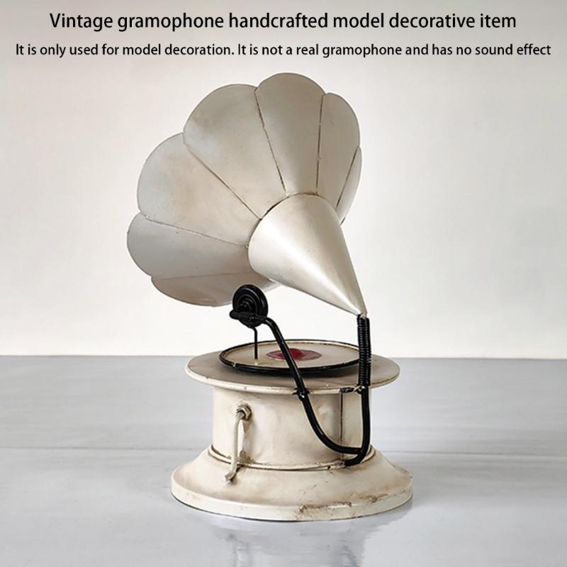 Grammofono Decorativo in Metallo Modello Nostalgico Espositore da Scaffale Scultura Fonografo Vintage Elementi Centrali Decorazioni per Soggiorno