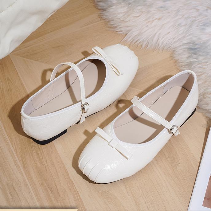 Fashion Leather Pleated Bowtie Flats Women Round Toe Ballerina Shoes Silver Leather Candy Color Loafers Bowknot Lolita Shoes Big Size 42