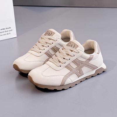 Frühling neue deutsche Trainingsschuhe Damen Ins Studenten flacher Boden vielseitig Sport und Freizeit Forrest Gump Board Schuhe