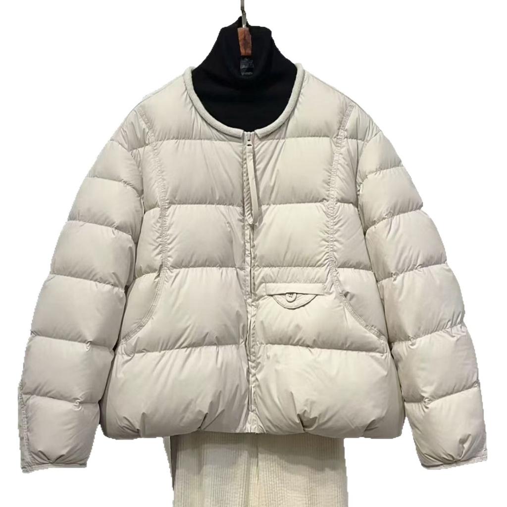 Autumn and Winter New Light and Simple Down Jacket Women's Short Fashion Casual Round Neck Loose White Duck Down Jacket Tide