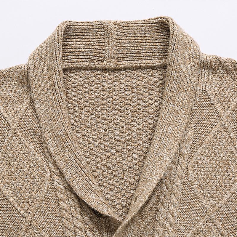 2024 Europäische Größe Frühling/Herbst Strickjacke: Zopfstrick, Langarm, Trendiger Verdickter Pullover