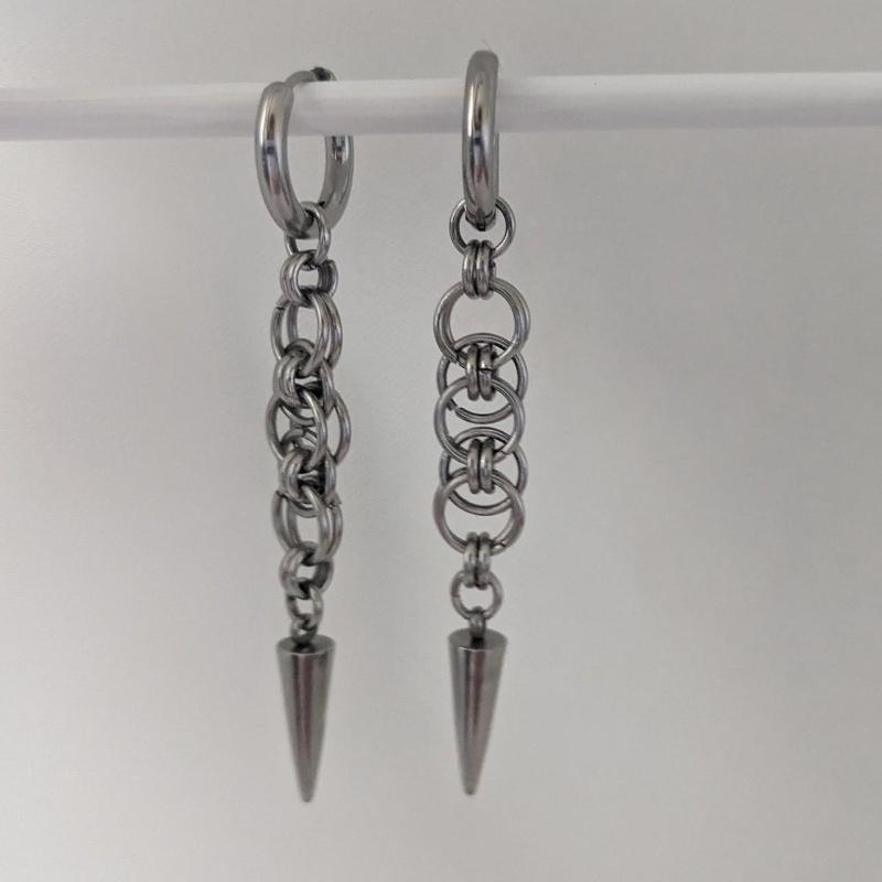 Gothic Y2K Punk Peak Rivet Pendant Earrings Men and Women Viking Jewelry  Street Dark Party Gift Accessories