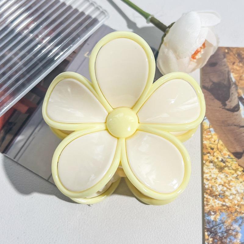 Colorful Contrasting Frangipani Hairpins Flower GrabbersSweet Back of The Head Updo Shark Hairpins