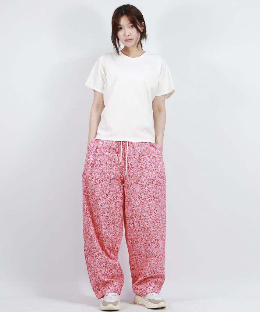 Deumakeu Paisley Side One Tuck Curved Wide Pants Red