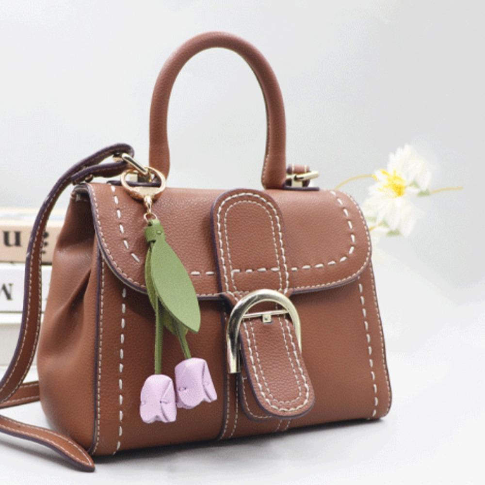 

Dopamine Fresh Backpack Decoration PU Leather Floral Lanyard Creative Car Key Chains Lady Yellow Style 1