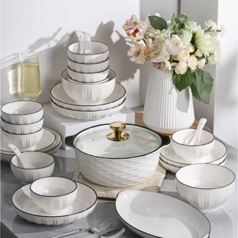 Hao Ya 33-Piece Nordic Underglaze Ceramic Dinnerware Set - Lotus Steps