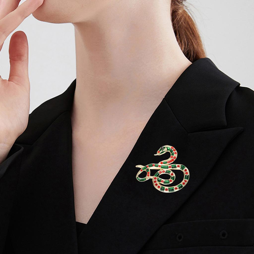 Rhinestone Snake Brooch Enamel Lapel Pin Nonfade Charm Suit Pin For Everyday Use And Festival Formal Event Cultural Gift