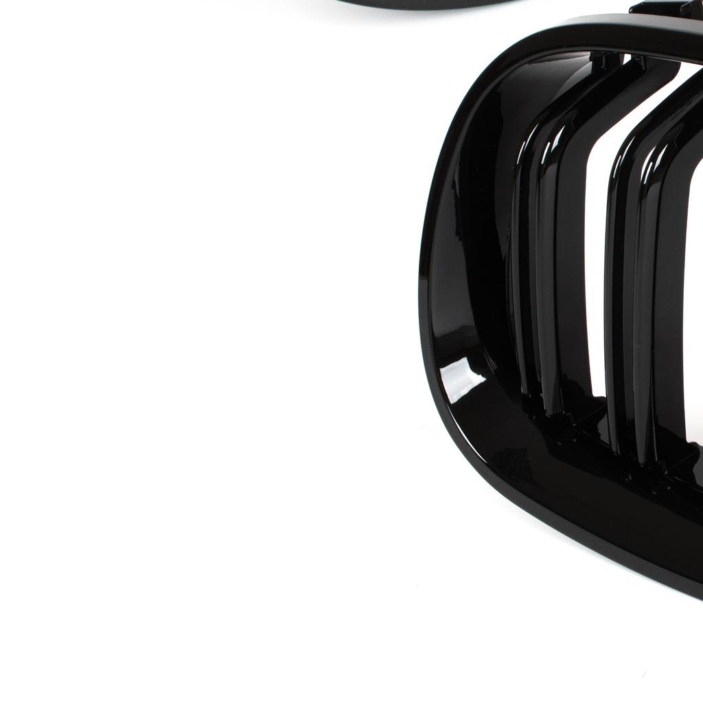 BMW 5 E60 / E61 03-10 Kühlergrill zwischen den Scheinwerfern (Nieren) Set links + rechts SCHWARZ GLÄNZEND DOPPELSTREBE GEKRÜMMTE LAMELLEN