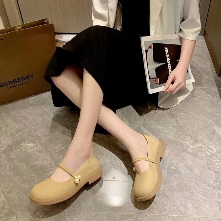 Korean Version of Soft-soled Mary Jane Small Leather Shoes Women's Summer 2025 New Flat-soled Pearl French Versatile Ins Tide