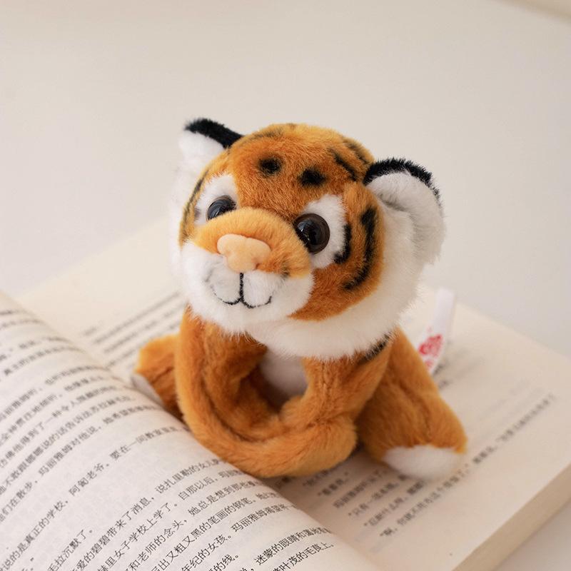Roztomilé zvíře tygr panda zapínací náramek plyšová hračka zajíček panenka čelenka taška na změnu hadrová panenka
