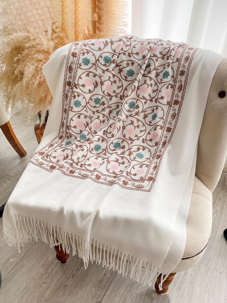 New Embroidery Cashmere Scarf Women Winter Shawl Wraps Hijab Thick Blanket Ladies Long Pashmina Echarpe Neckerchief Bufanda