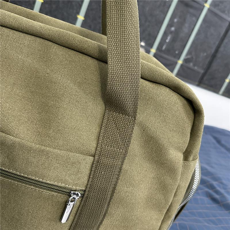 Large Capacity Portable Sports Fitness Bag Sports Shoulder Bag Lightweight Travel Luggage Bag