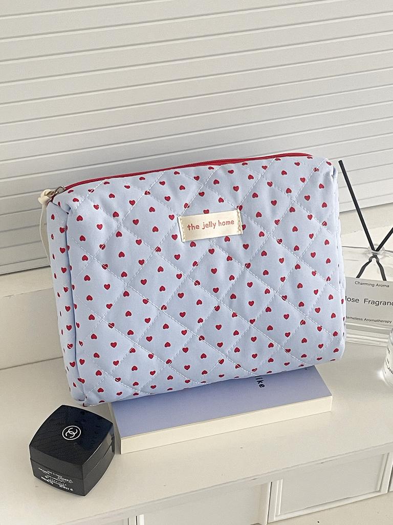 Heart-shaped makeup bag, portable large-capacity toiletry bag, new high-value ins style