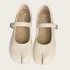 Fashion Mary Janes Fashion Split Toe Ladies Flats Shoes 2025 New Style Female Buckle Strap Footwear Shallow Women Flats Shoes
