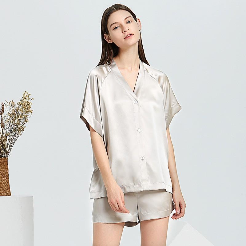 Silk Pajama Set Women Short Sleeve V-Neck Lounge Wear Pants Lightweight Mulberry Sleepwear Medium