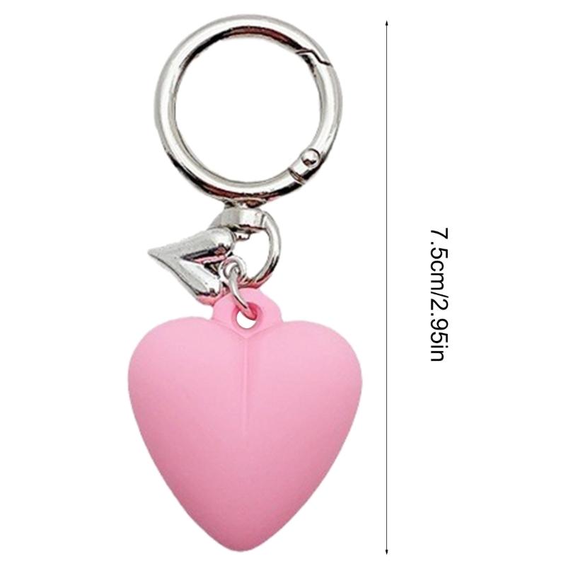 Stylish Love Heart Keychain Eye Catching Key Chain Bag Charm Decorations Fashionable Metal Pendant for Backpacks