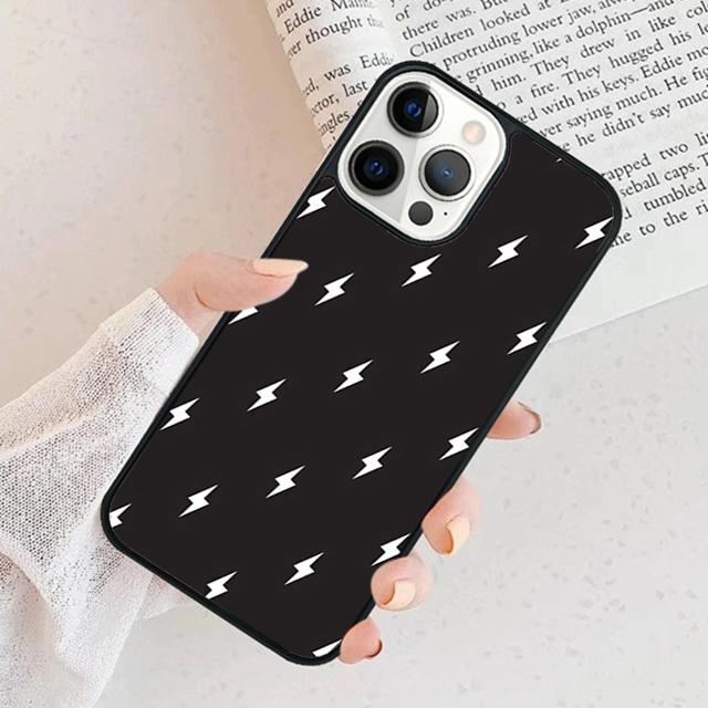 Lightning Bones Phone Case For iPhone 17 Air 15 16 Cover 11 13 14 Pro Max 12 Plus Max Fundas