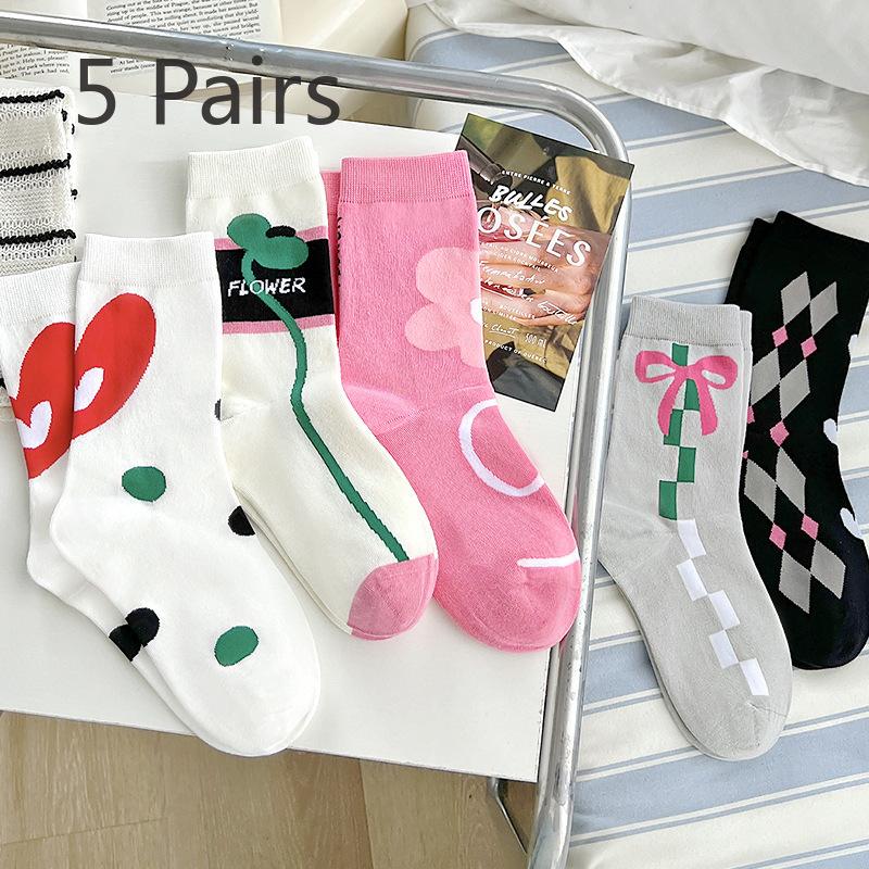 5 Pairs of Women's Spring and Summer New Lovely Boneless Tube Socks