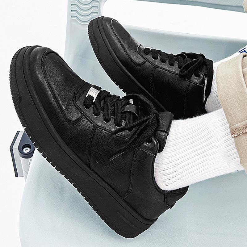 Übergröße Herrenschuhe 2025 Frühling neue lässige Sportschuhe modische vielseitige kleine weiße Schuhe Herren Air Force Nr.. 1 Brettschuhe