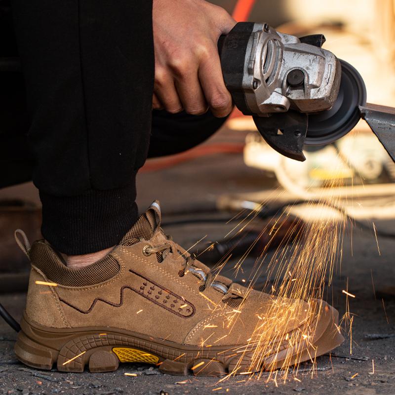 High Quality Work Safety Shoes Anti -Smash Anti -Puncture Work Shoes Sneakers Indestructible Footwear Anti -Scalding Welder Shoes