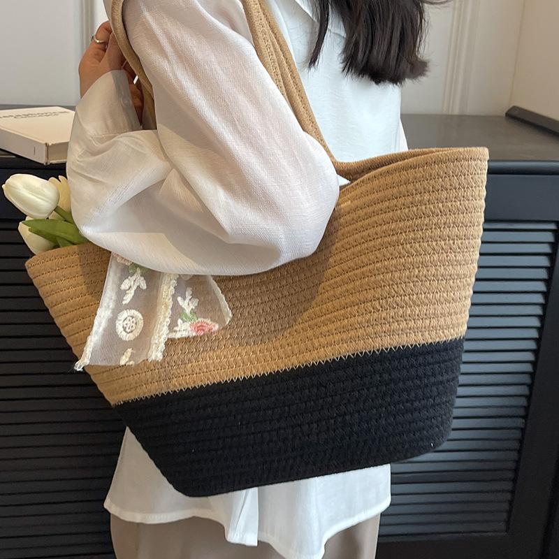 JMXD- Women s Large Capacity Knitted Stylish Versatile Crossbody Tote Bag