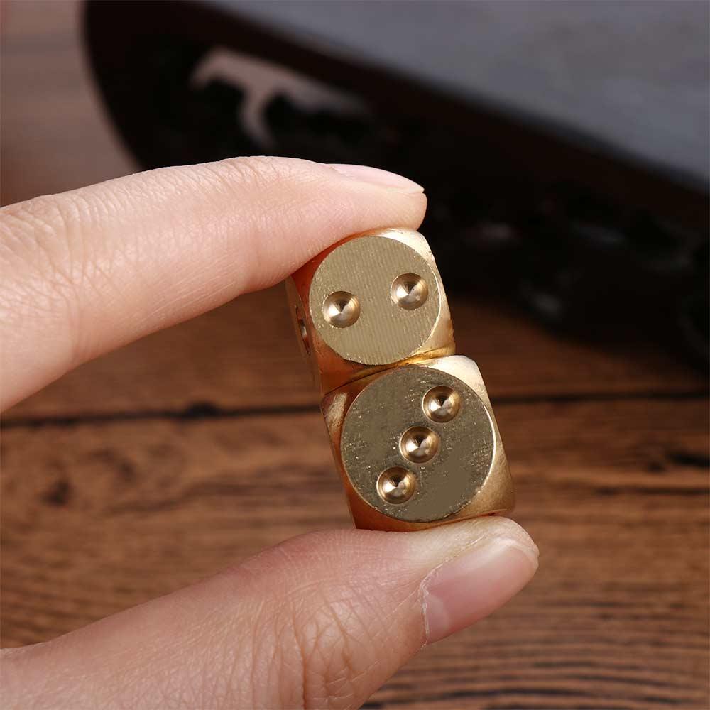 1PCS 13mm/15mm Metal Solid Dice Hand Polished Brass Dice Pure Color Playing Game Tool Bar Supplies