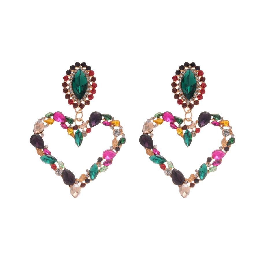 Luxury Silver Rhinestone Heart Earrings: Elegant Geometric Design for a Fashionable, Personalized Touch