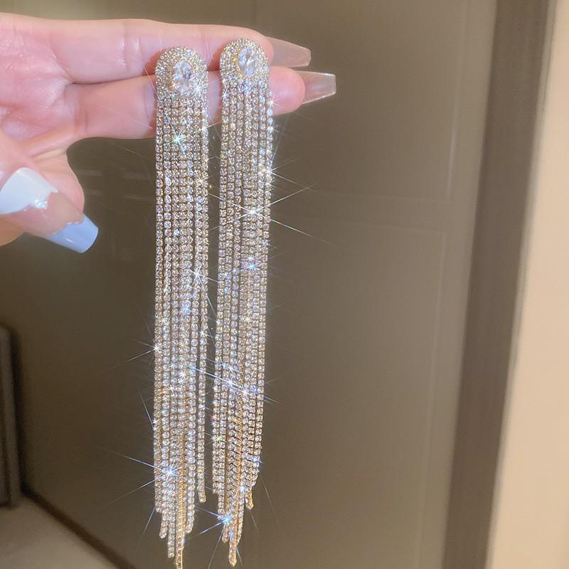 Silver Needle Rhinestone Leaf Tassel Stud Earrings for Women - Elegant, Fashionable, Niche Design Jewelry with a Luxurious Feel
