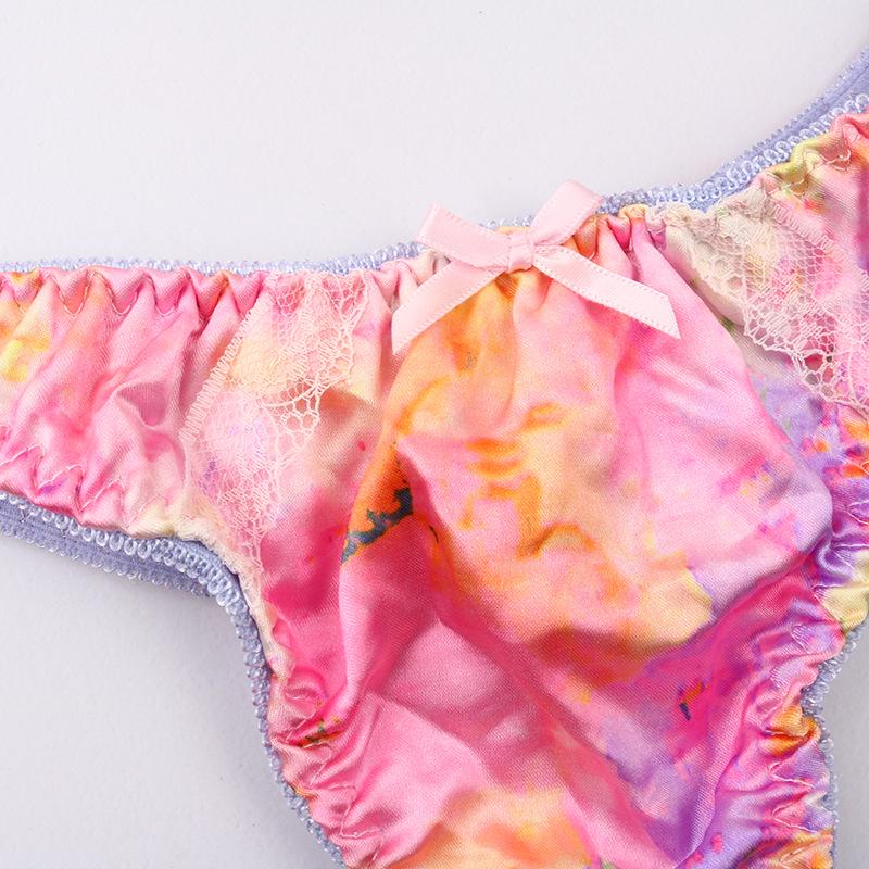 Japanischer Stil Bestickter Damen-Tanga - Niedrig geschnittene Sexy T-Rücken Unterwäsche