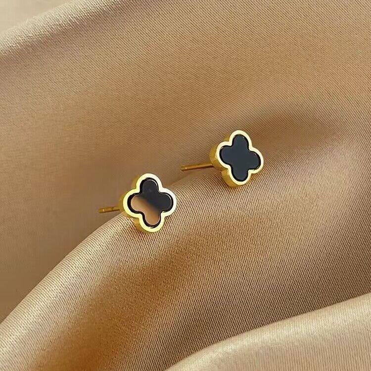 

Титановая сталь Серьги-гвоздики в виде четырехлистного клевера, не выпадающие, для женщин - Простой, универсальный и удобный для сна дизайн