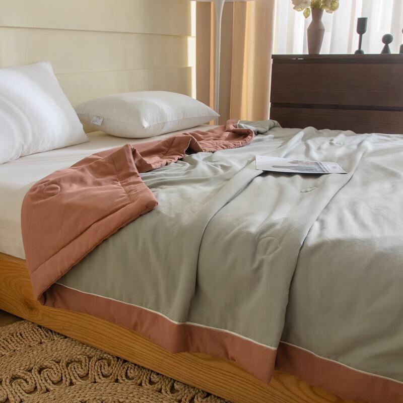 MUJI Organic Cotton Linen Blend Quilt