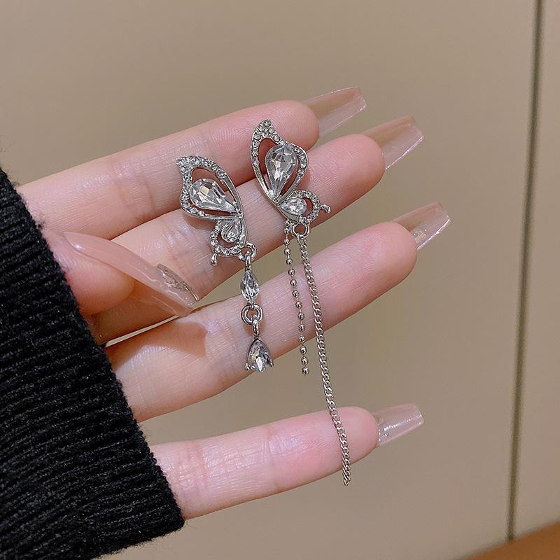 Asymmetrical butterfly long fringed earrings women s light luxury fashion temperament earrings niche design high-end ear jewelry