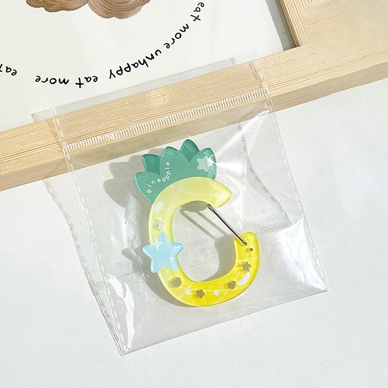 

Acrylic Hollow Fruit Shape Trinkets Keychain Bag Charm Accessory Carabiner Backpack Pendant Handbook Decoration Gifts Keyring