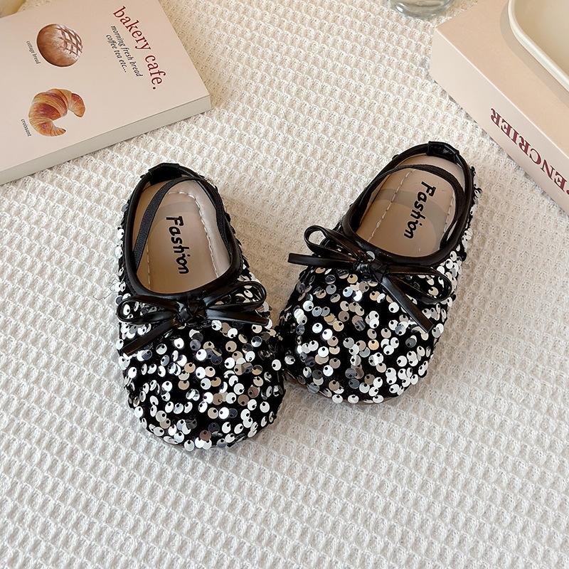 

Girls closed-toe slippers, new summer style, sequined princess shoes for girls, suitable for home and outdoor wear, stylish and trendy for toddlers 23 чёрный