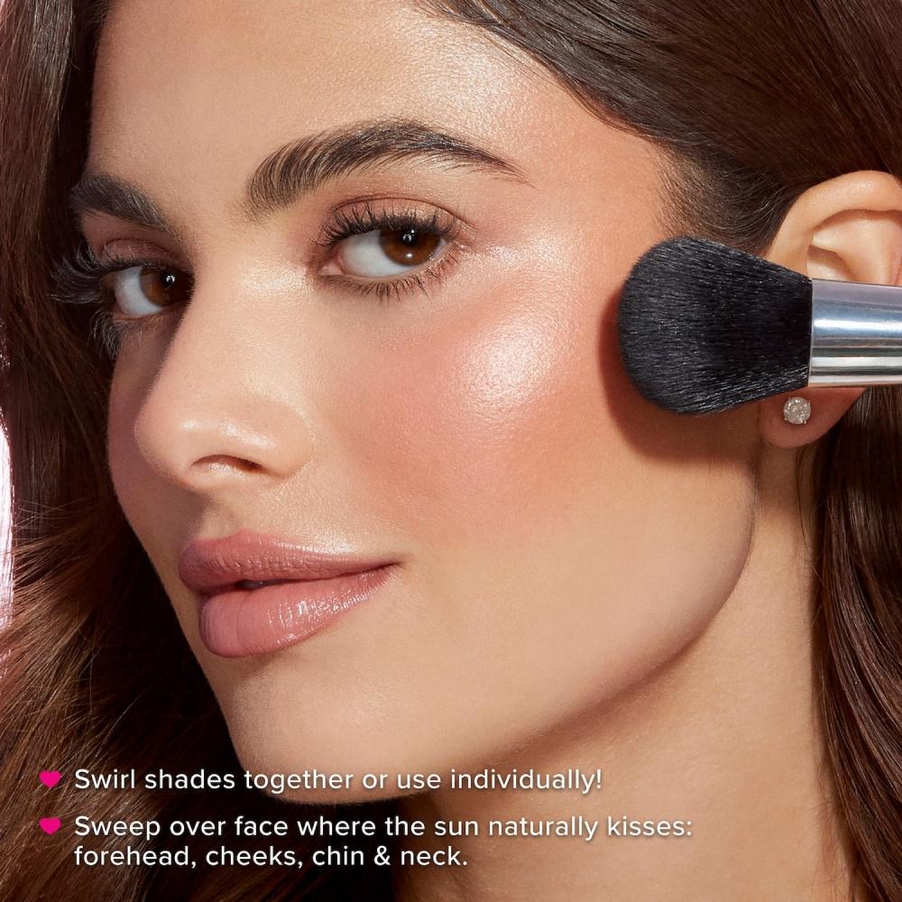 Too Faced Sun Bunny Luminous BlushinG Bronzer 0.28 Oz 8 G Sunset Bunny Luminous