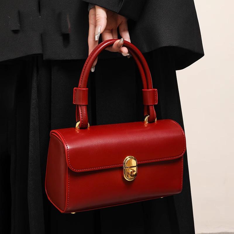 IELGY Red Handbag Retro All-Match